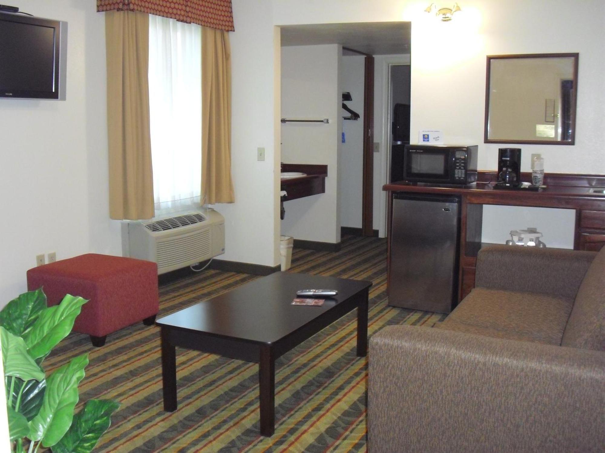 Best Western Visalia Hotel Bagian luar foto
